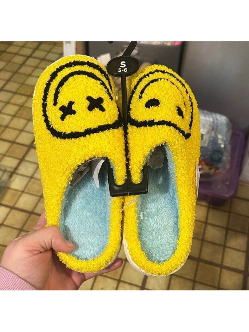 Cozy Yellow Smiley Face Womens Slippers - Picture 7 of 10